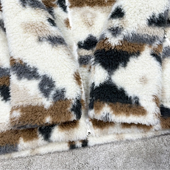 SOLD | Columbia Women’s Winter Pass Sherpa Full Zip Jacket in Rocky Mountain L - Picture 10 of 16